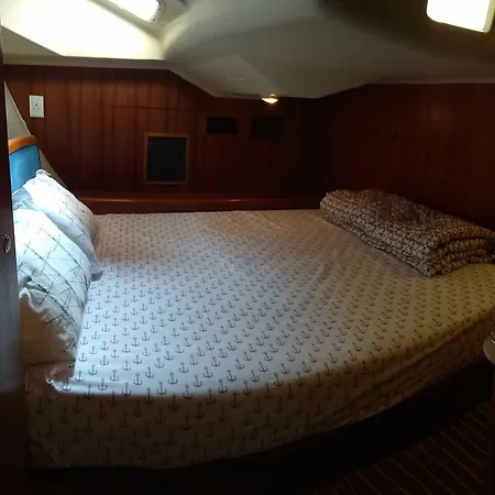 Sailing Yacht AVARA *
