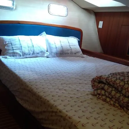 Sailing Yacht AVARA