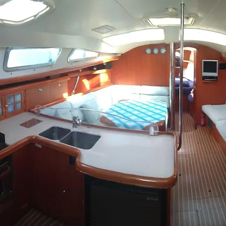 Sailing Yacht Avara Bådhotel Fethiye